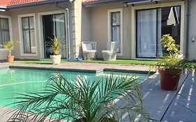 Morningmist Boutique Sun